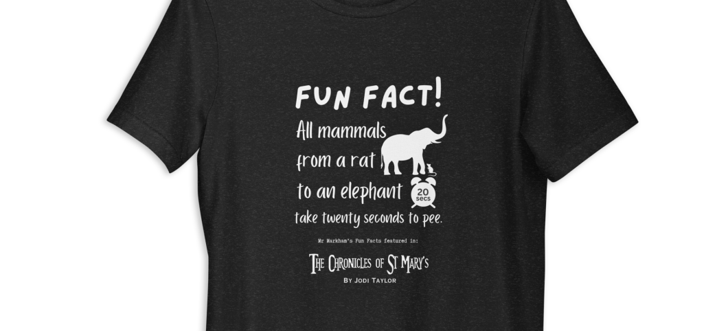 Fun Fact - Pee! Unisex t-shirt in dark colours (up to 5XL)