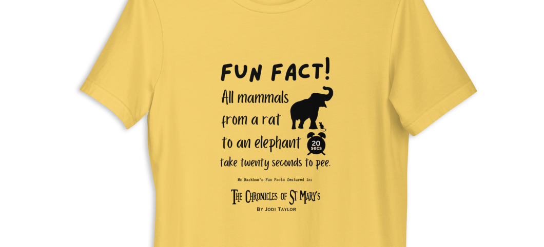 Fun Fact – Pee! Unisex t-shirt in light colours (up to 5XL)