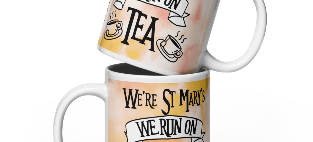 We run on tea! Glossy mug in 3 Sizes