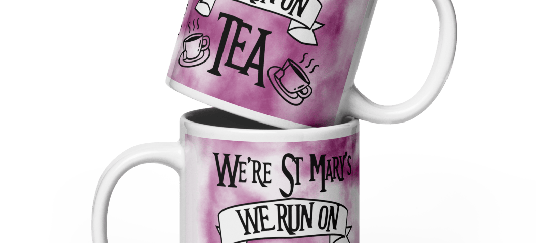 We run on tea! Glossy mug in 3 sizes